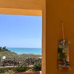 Blue Horizon Apartment
